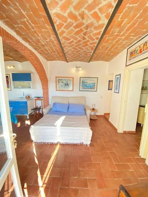 Appartamento Vista Porto Spiaggia Le Ghiaie Portoferraio 0*,